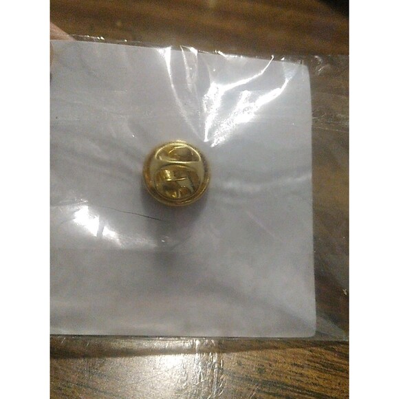 Vintage Doherty Co Veteran American Flag Lapel Pin - Picture 2 of 3